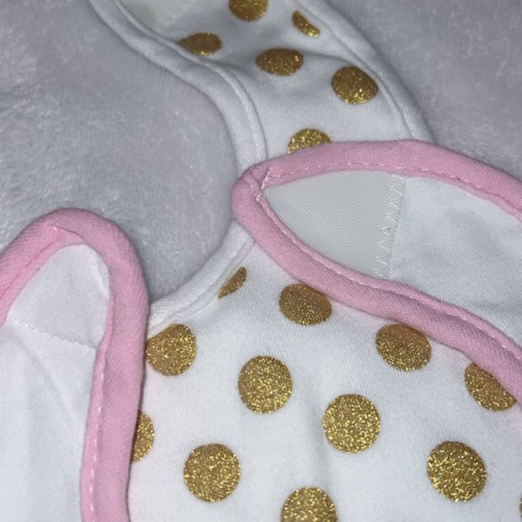 Hudson Baby 2 Pack of Baby Bibs NWOT - Picture 6 of 6